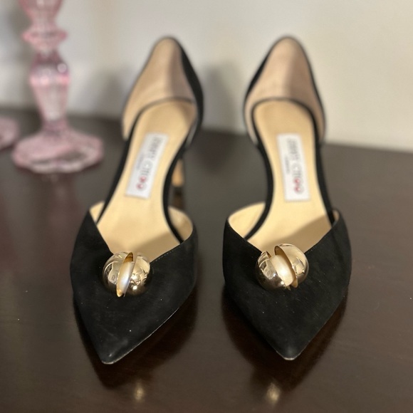 Jimmy Choo black suede pump with pearl detail - Picture 6 of 6
